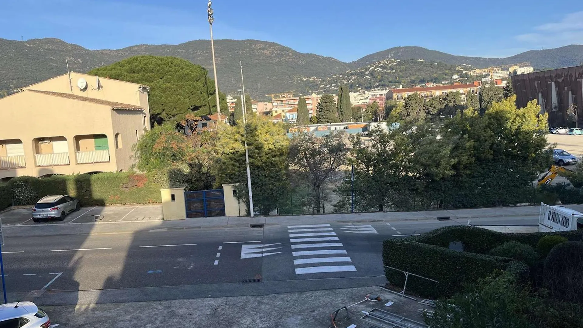 Lejlighed Appartement Climatise A Cavalaire-Sur-Mer, 2 Pieces, Parking Prive, Proche Plages Et Commerces - Fr-1-226B-181