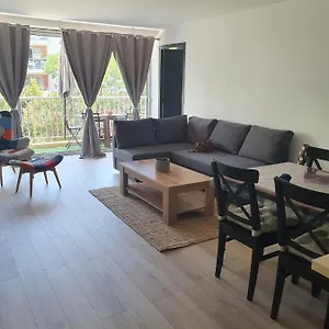 Port De Appartement